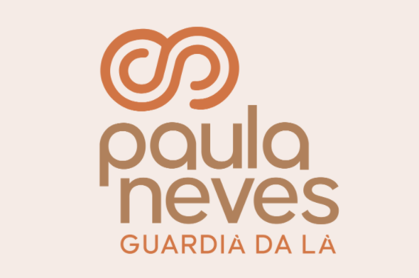 Paula Neves